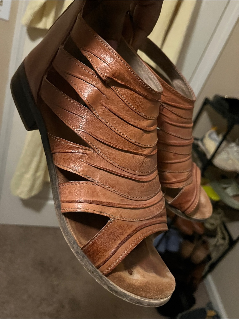Women's Tan Leather Strappy Open-Toe Sandals